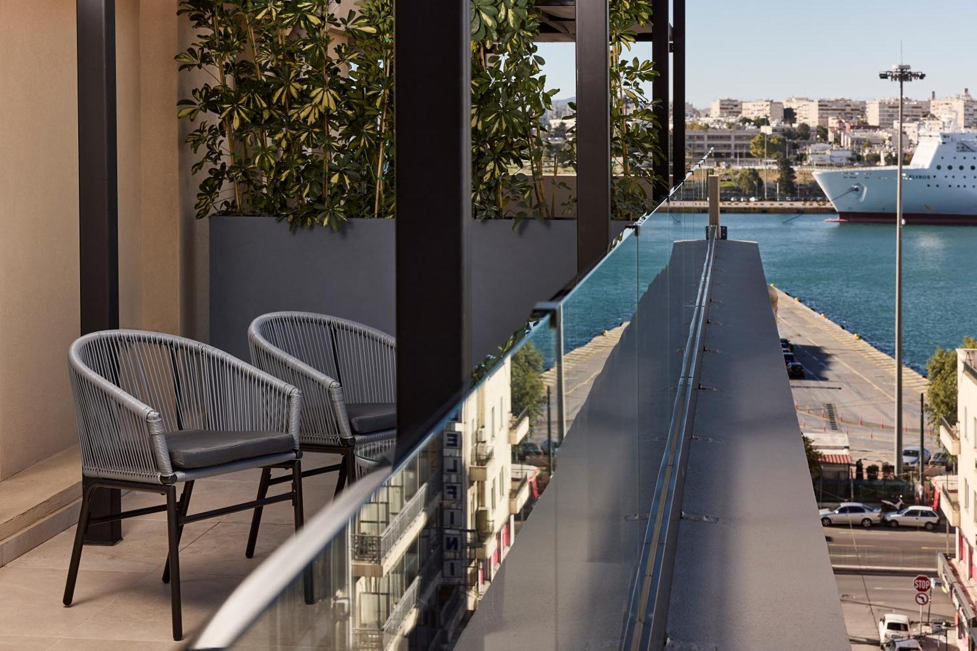 Athenarum Portus Life & Style Hotel 피레아스 외부 사진