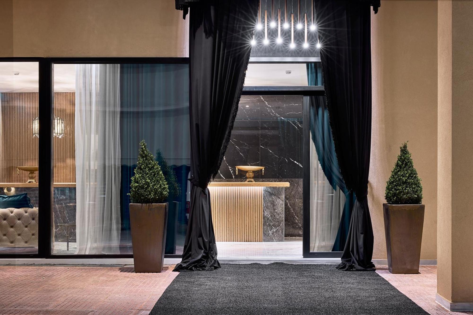 Athenarum Portus Life & Style Hotel 피레아스 외부 사진